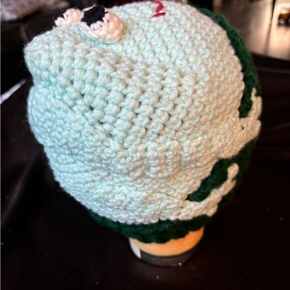 NEW Hand Crocheted Adult Frog Hat - Picture 8 of 10